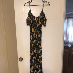 Xhilaration Dresses - maxi dress Xhilaration Dresses - maxi dress
